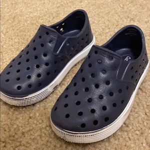 Toddler shoes